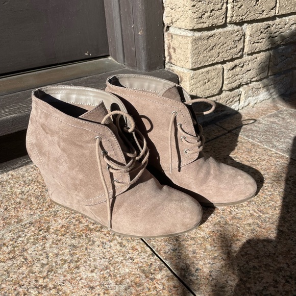 Shoes - AZ Lexie Suede Ankle Boots size 7.5